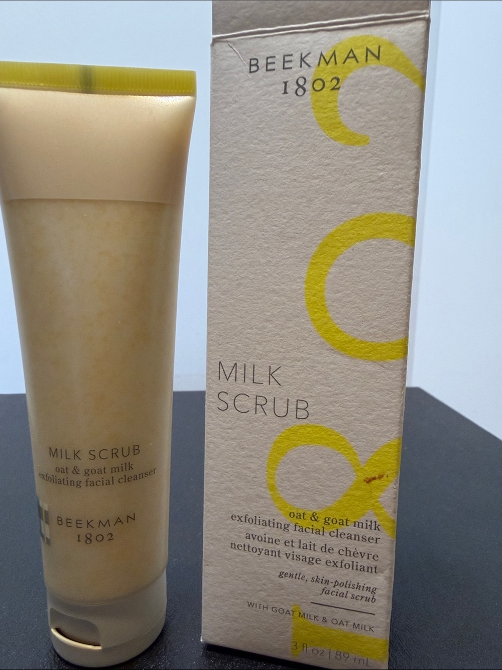 Beekman 1802 milk scrub